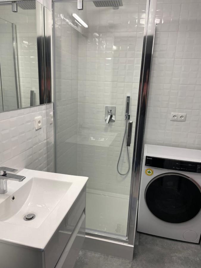 Brzostek Apartment Warszawa Zewnętrze zdjęcie