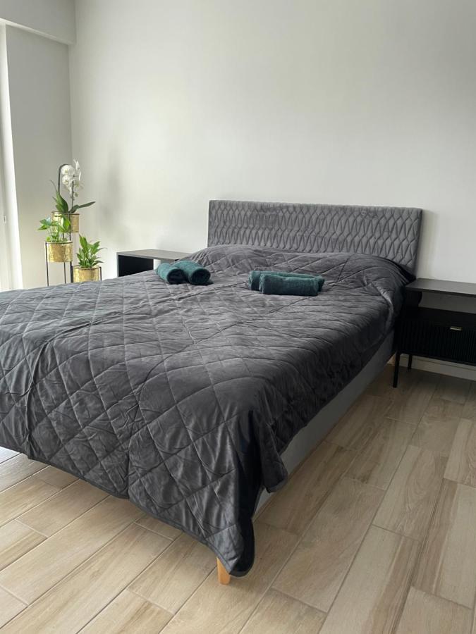 Brzostek Apartment Warszawa Zewnętrze zdjęcie